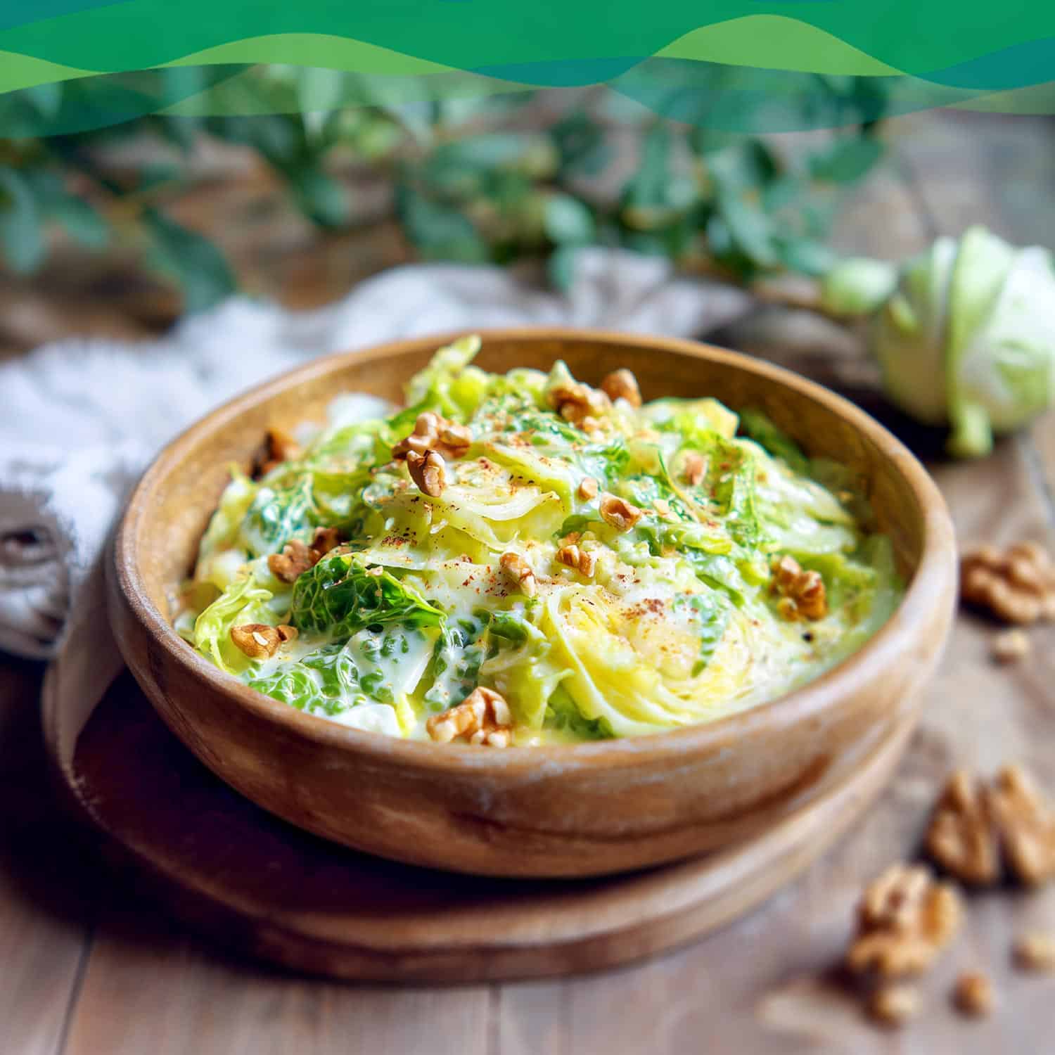 Rahm-Wirsing vegan – One Pot 13 Vegane Wirsing-Pfanne mit Walnüssen