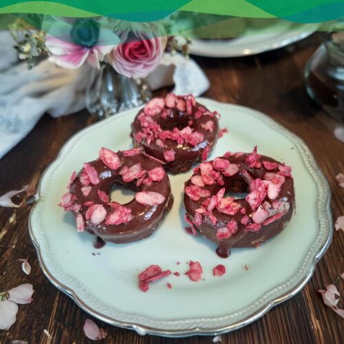 Vegane Donuts in "gesund" 6 vegane Donuts. pflanzliche Schoko-Donuts mit Süßkartoffel. Einfach, high proten + Low Carb