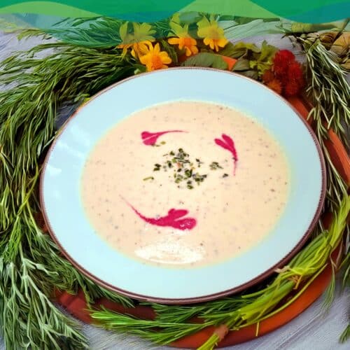 Blumenkohlsuppe vegan + cremig – One Pot 5 Vegane Blumenkohlsuppe mit Kräutern als proteinreiches alltagtaugliches veganes Rezept