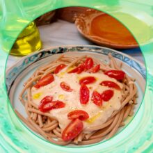 Vegane Soße cremig, High Protein, weiße Bohnen-Soße, plantbased, low carb