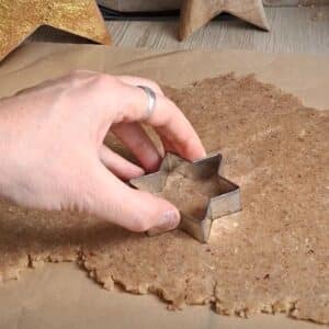 vegane Zimtsterne 15 vegane Zimtsterne , alltagstaugliches veganes Rezept, plätzchen ausstechen