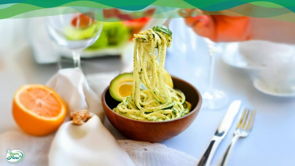 pasta aus zucchini rezept Avocado Zucchini Nudeln Zoodles