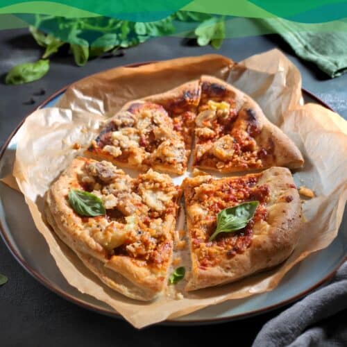 Veganer Low Carb Pizzateig 6 Veganer Low Carb Pizzateig für proteinreiche Low Carb Pizza mit frischem Basilikum