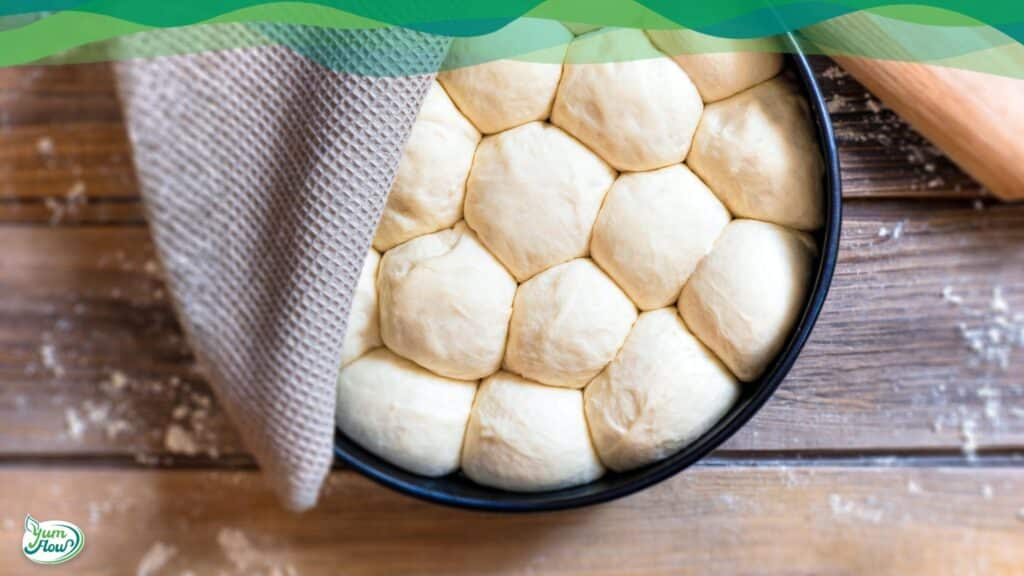 veganer Hefeteig süß Grundrezept, Hefegebäck in Form