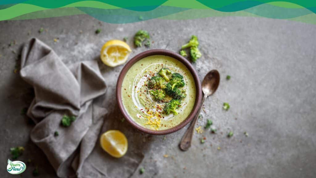 Brokkoli-Creme-Suppe vegan 14 Brokkoli-Creme-Suppe vegan mit Zitrone und Gewürzen