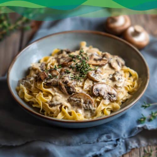 Pilz-Rahm-Sauce vegan 6 Pilz-Rahm-Sauce vegan mit Pasta und Kräutern