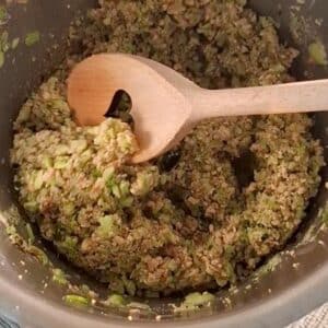 Falafel Rezept Low Carb 15 Gemischte Zutaten für Falafel Rezept low Carb in Mixer